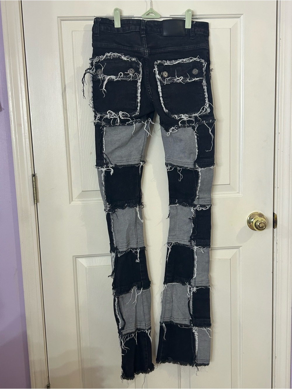 Valabasas Jeans Mens 29x36 Black Gray Distressed Stacked Patchwork - Picture 3 of 9